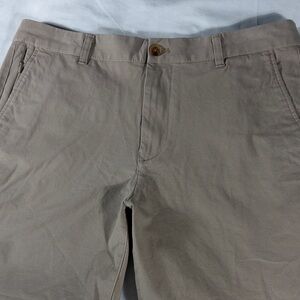 Bonobos mens khaki The Chino Short 2.0 flat front 7" chino shorts - size 33